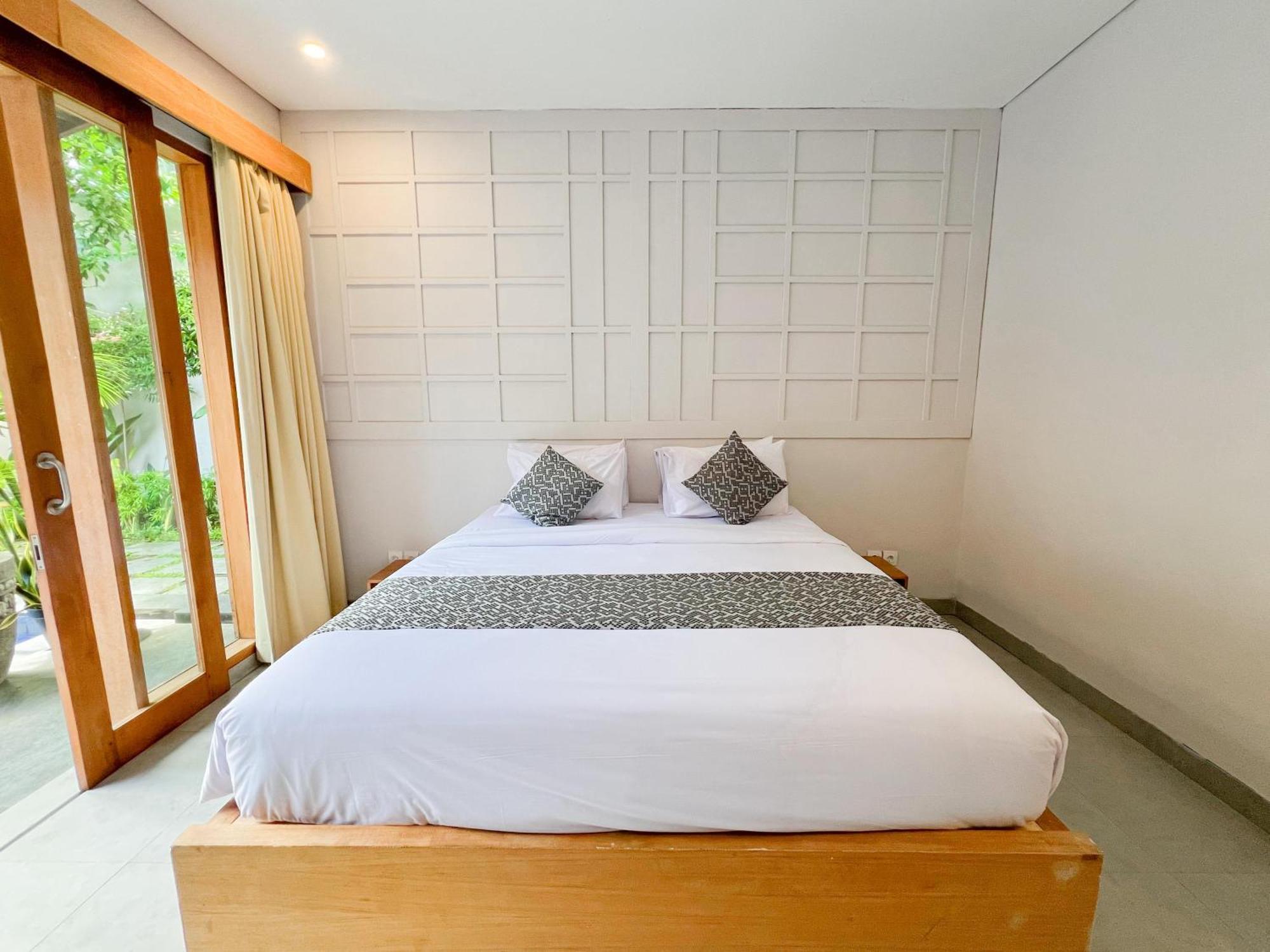 Apple Villa&Suite Seminyak Bagian luar foto