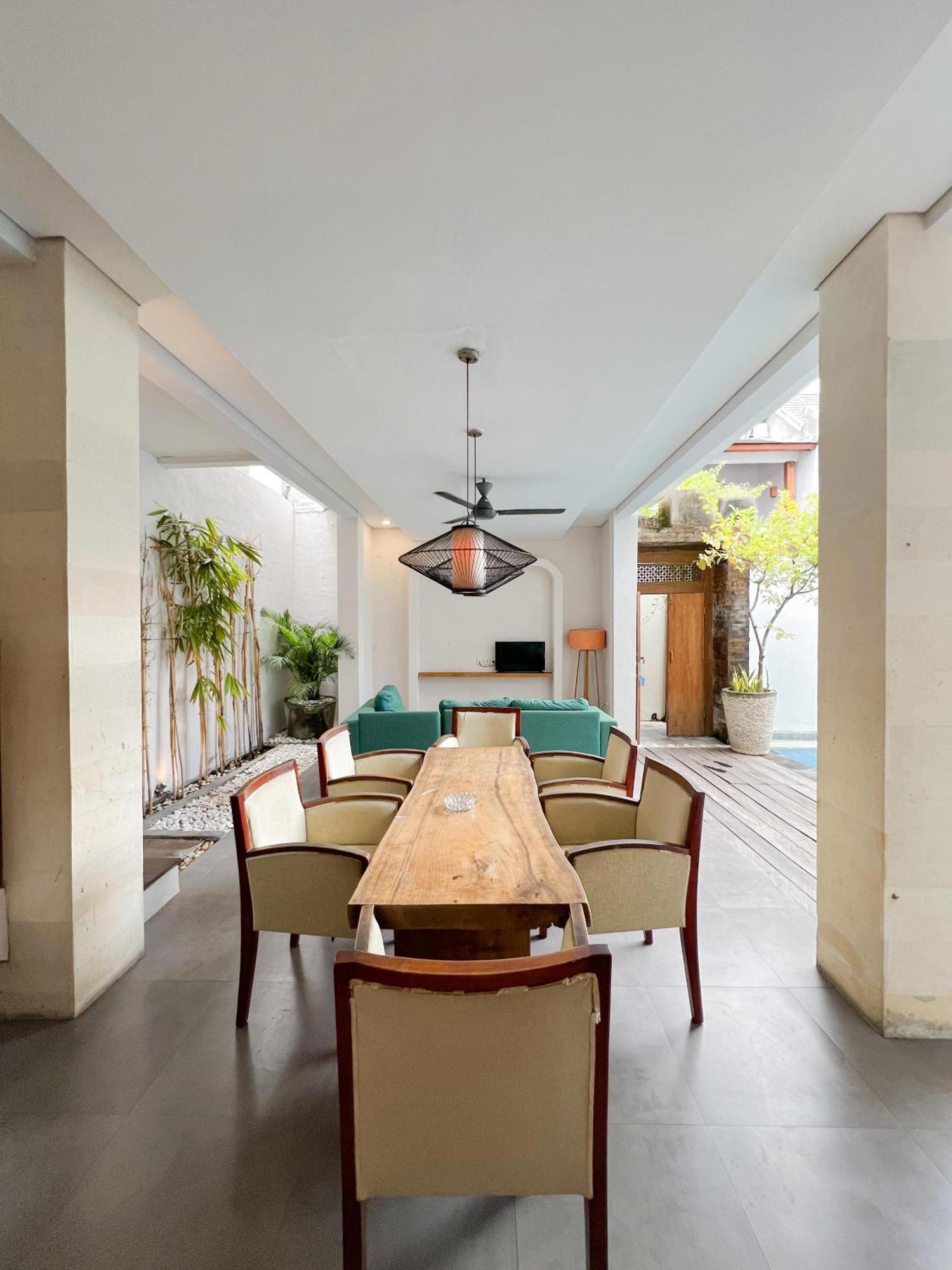 Apple Villa&Suite Seminyak Bagian luar foto