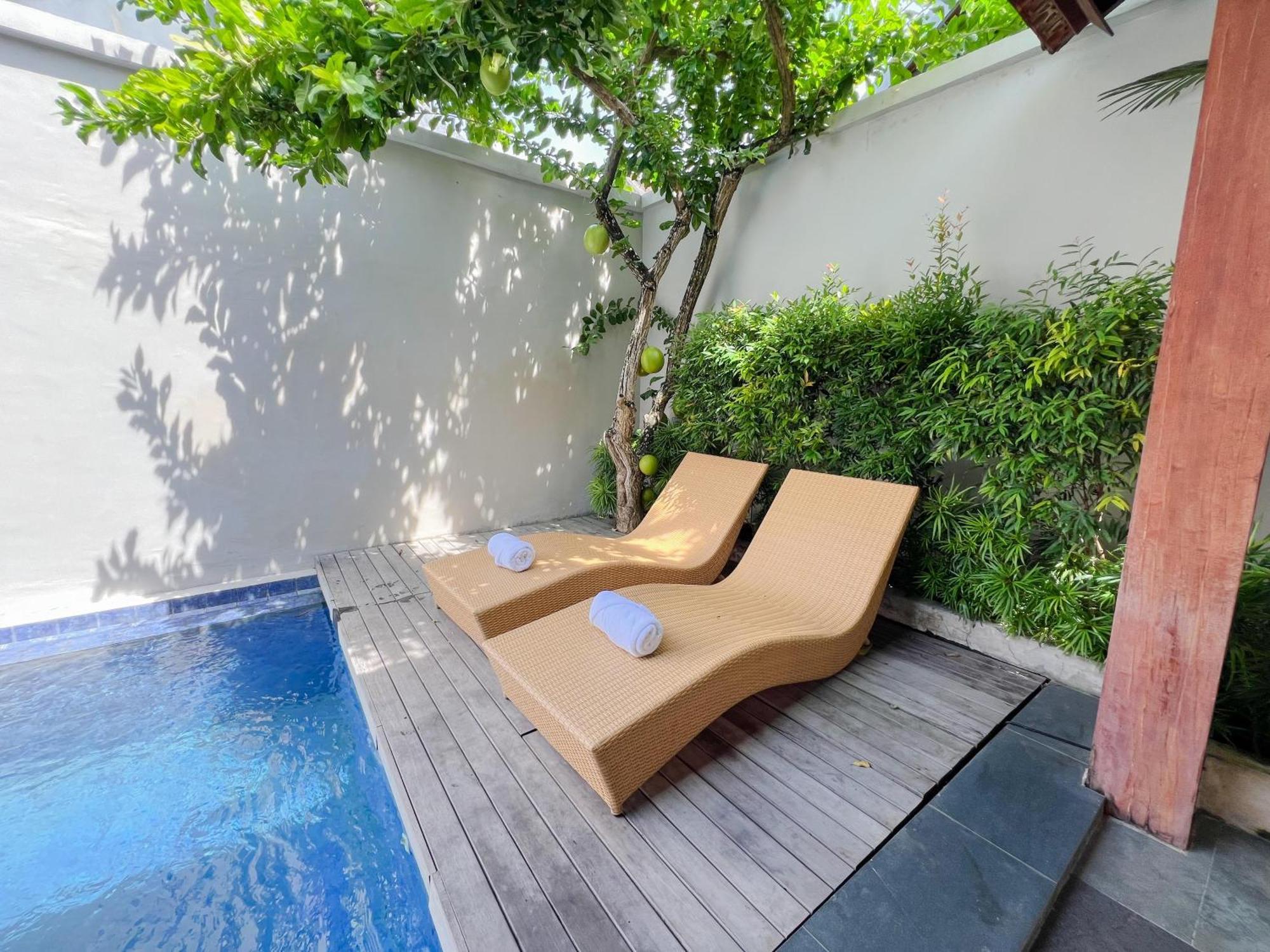 Apple Villa&Suite Seminyak Bagian luar foto
